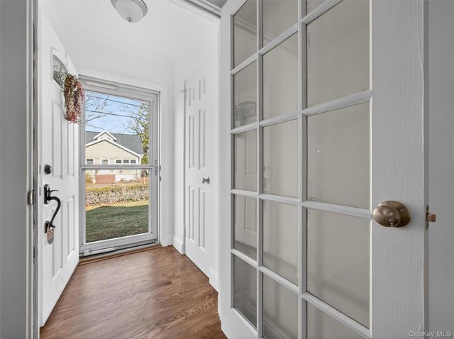 180 W Washington Avenue, Pearl River, NY 10965