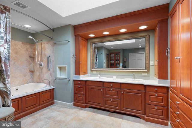 43 GLEN ALPINE RD, Phoenix, MD 21131