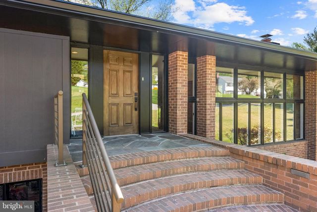 43 GLEN ALPINE RD, Phoenix, MD 21131
