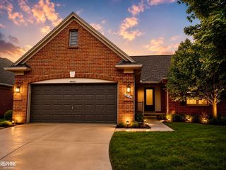 40135 Streamwood Court, Sterling Heights, MI 48310