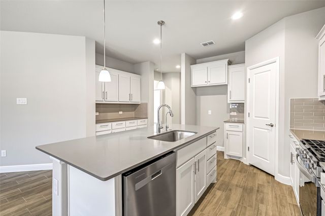 5501 Cypress Point Drive, Denton, TX 76210