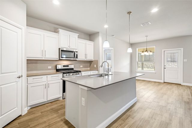 5501 Cypress Point Drive, Denton, TX 76210