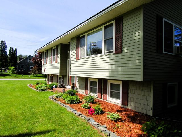 31 Stearns Court, Swanton, VT 05488