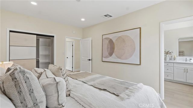 5513 S Mullen, Los Angeles, CA 90043