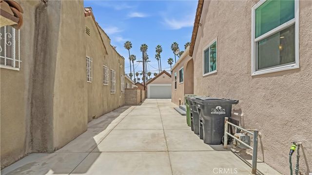 5513 S Mullen, Los Angeles, CA 90043