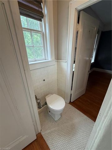 828 N Elm Street E4, Greensboro, NC 27401