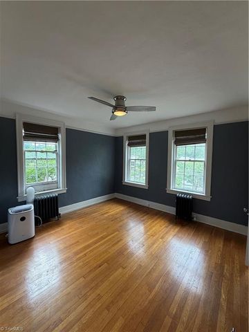 828 N Elm Street E4, Greensboro, NC 27401