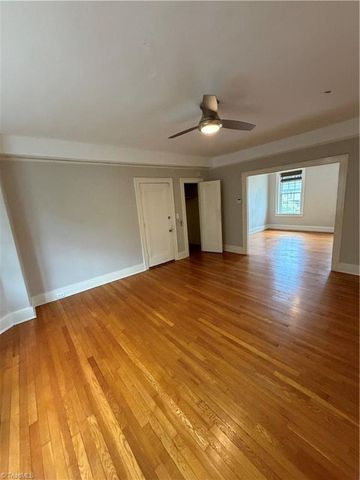 828 N Elm Street E4, Greensboro, NC 27401