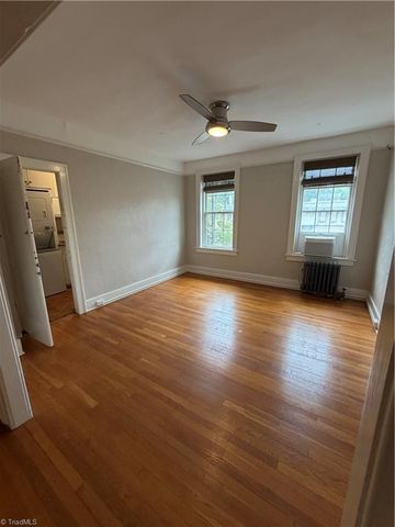 828 N Elm Street E4, Greensboro, NC 27401