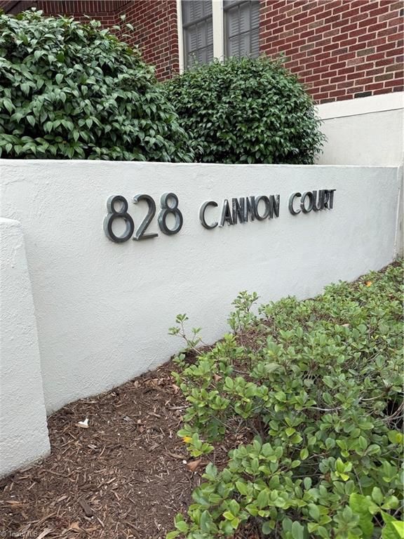 828 N Elm Street E4, Greensboro, NC 27401