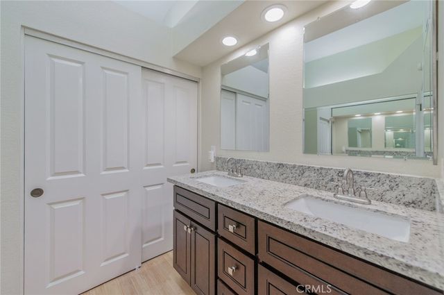 128 Agostino, Irvine, CA 92614