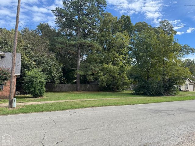 814 Vine Street, Jonesboro, AR 72401