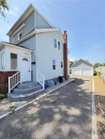 15 Mirin Avenue, Roosevelt, NY 11575