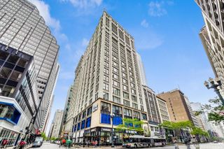 8 W MONROE Street P-12, Chicago, IL 60603