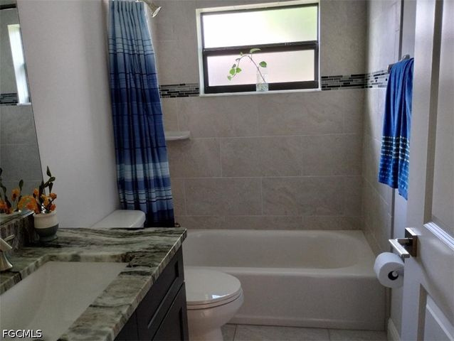314 SE 15th TER, Cape Coral, FL 33990