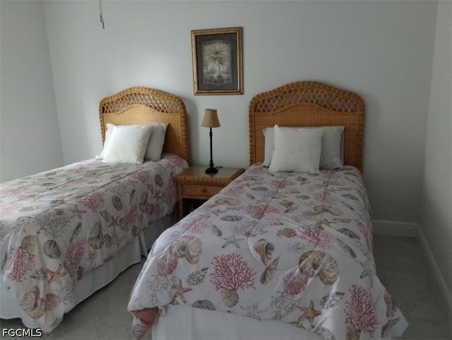314 SE 15th TER, Cape Coral, FL 33990