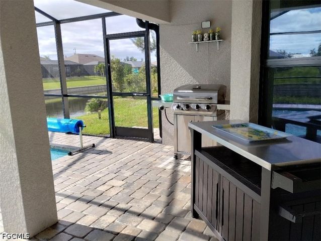 314 SE 15th TER, Cape Coral, FL 33990