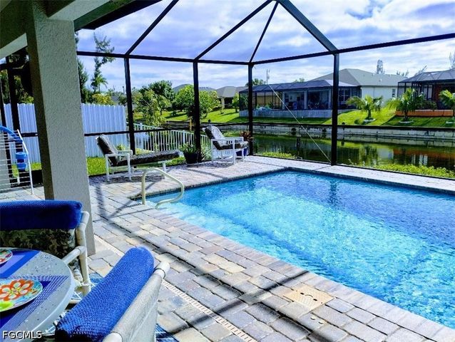 314 SE 15th TER, Cape Coral, FL 33990