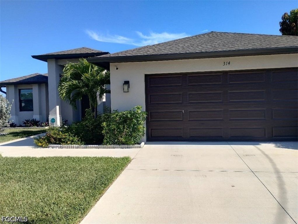 314 SE 15th TER, Cape Coral, FL 33990