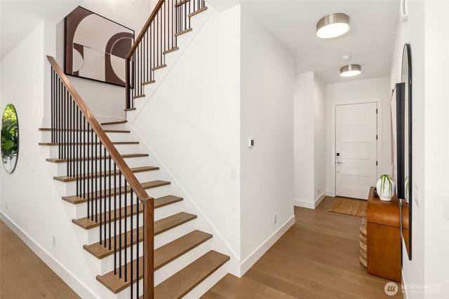 1255 169th Avenue NE, Bellevue, WA 98008