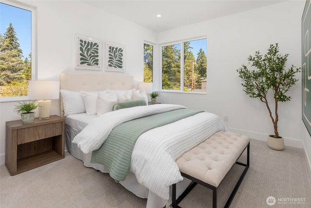 1255 169th Avenue NE, Bellevue, WA 98008