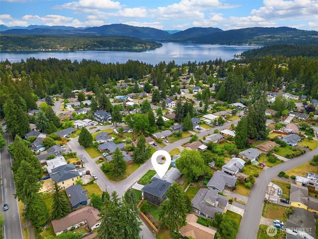 1255 169th Avenue NE, Bellevue, WA 98008