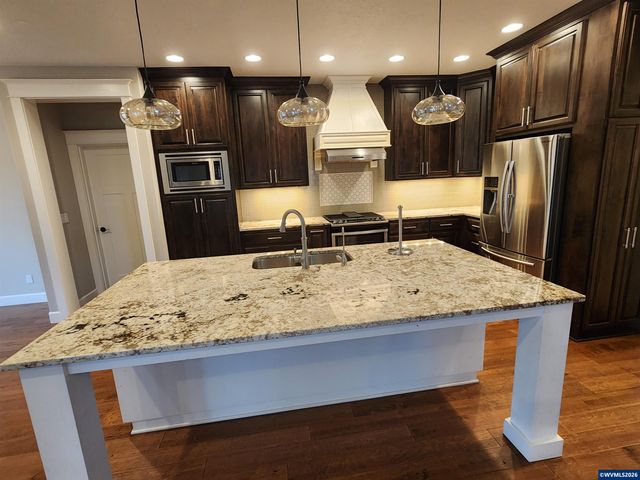 1627 Watson Butte Av SE, Salem, OR 97306