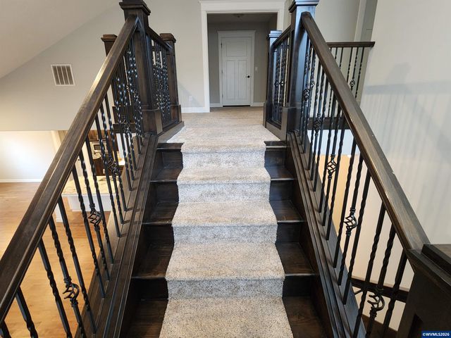 1627 Watson Butte Av SE, Salem, OR 97306