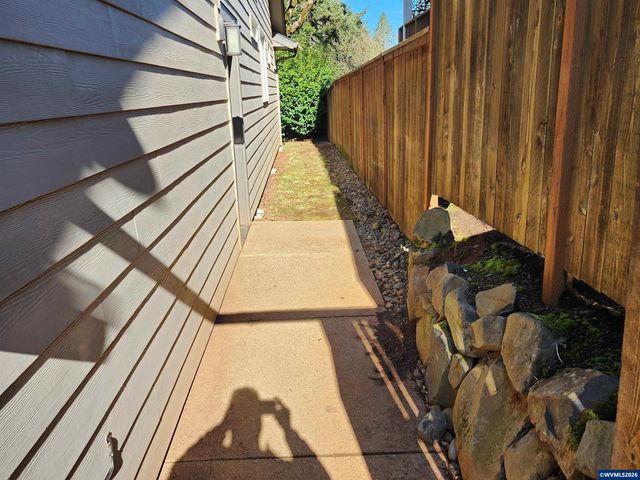 1627 Watson Butte Av SE, Salem, OR 97306