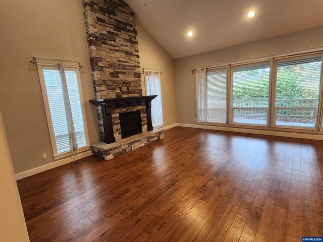 1627 Watson Butte Av SE, Salem, OR 97306