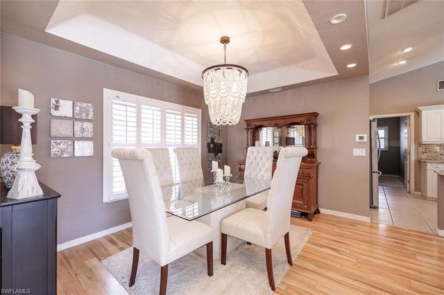 2828 SW 33rd TER, Cape Coral, FL 33914