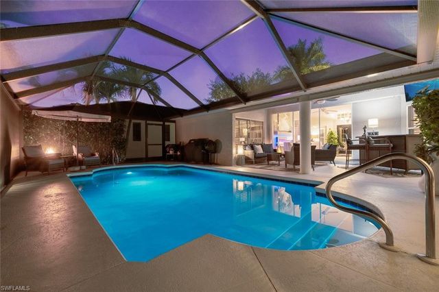 2828 SW 33rd TER, Cape Coral, FL 33914