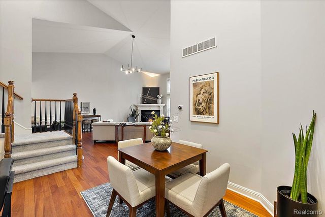 4404 Navin Field Lane, Troy, MI 48085