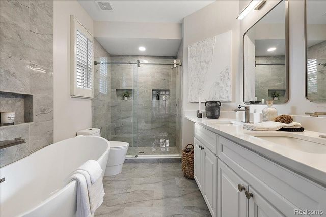 4404 Navin Field Lane, Troy, MI 48085