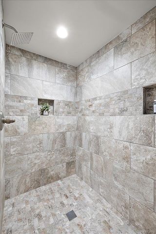 4404 Navin Field Lane, Troy, MI 48085