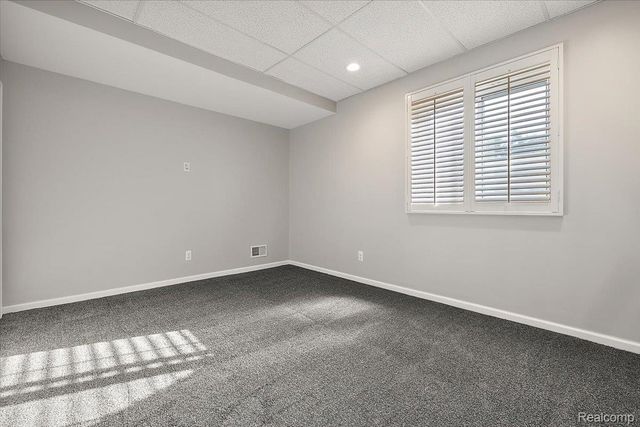 4404 Navin Field Lane, Troy, MI 48085