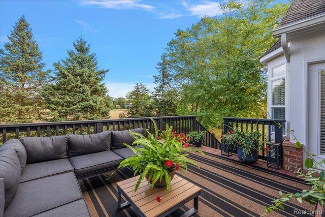 4404 Navin Field Lane, Troy, MI 48085