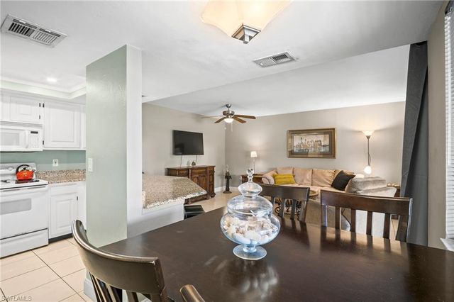 3120 Seasons WAY 306, Estero, FL 33928