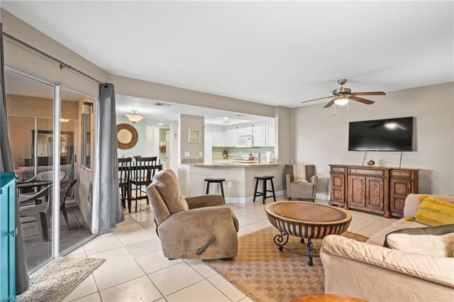 3120 Seasons WAY 306, Estero, FL 33928