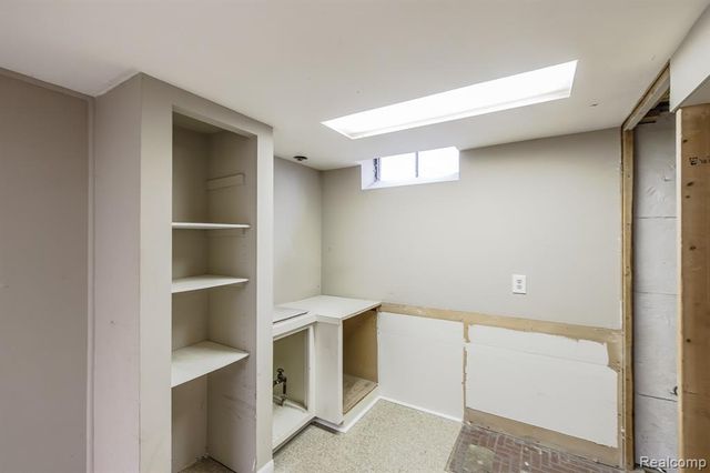 12457 Lyford Drive, Sterling Heights, MI 48312