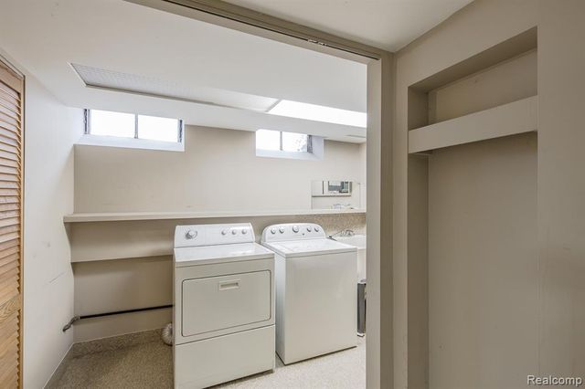 12457 Lyford Drive, Sterling Heights, MI 48312