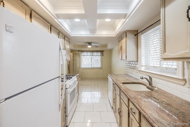 12457 Lyford Drive, Sterling Heights, MI 48312