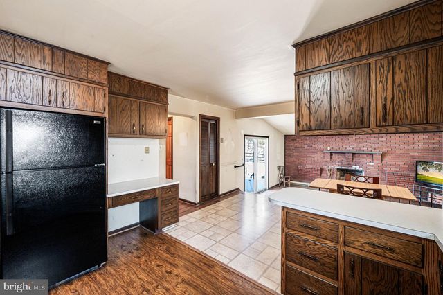 1824 N ADAMS ST, Pottstown, PA 19464