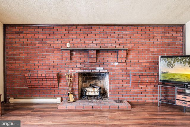 1824 N ADAMS ST, Pottstown, PA 19464