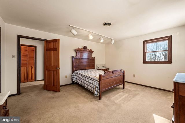 1824 N ADAMS ST, Pottstown, PA 19464