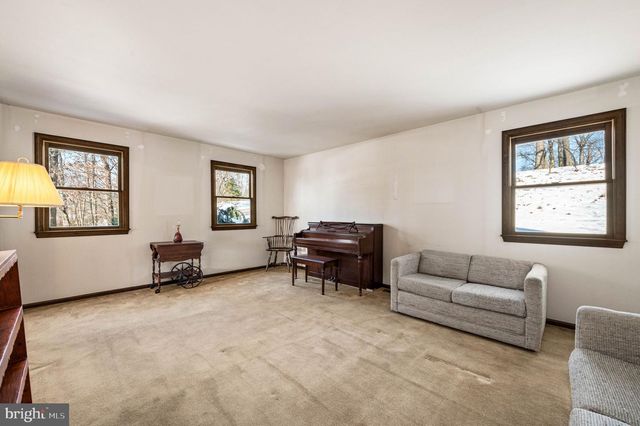 1824 N ADAMS ST, Pottstown, PA 19464