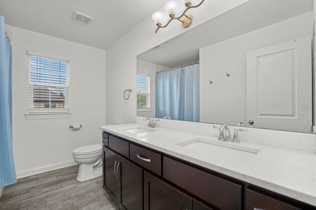 15303 S Oak Run Court, Lockport, IL 60441