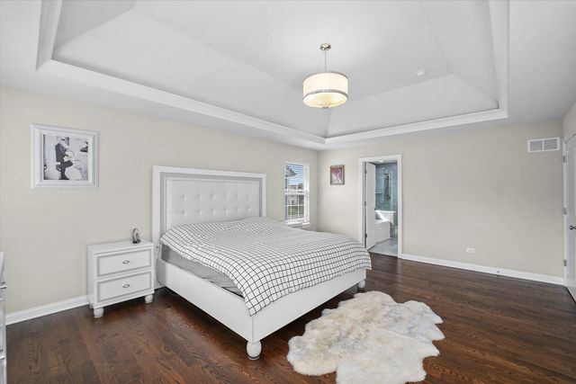 15303 S Oak Run Court, Lockport, IL 60441