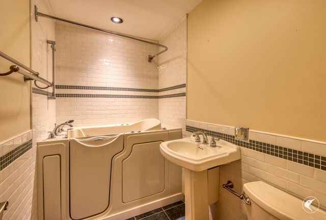 61 Beechwood Drive, Saranac Lake, NY 12983