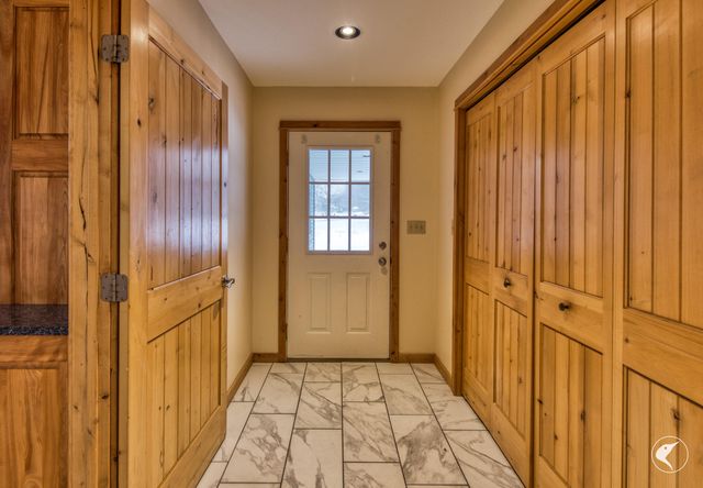 61 Beechwood Drive, Saranac Lake, NY 12983